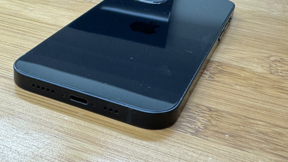 iPhone 12 Unlocked, 64GB, Midnight - Pre-Owned